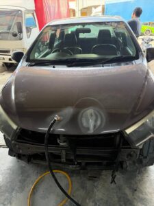 Photo 6240191910765071244 Y 225x300